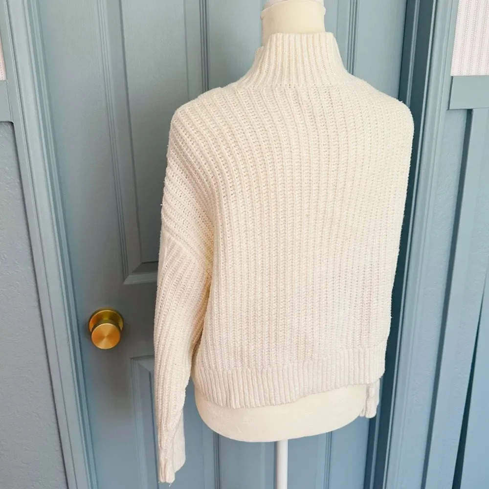 Elizabeth and James Cable Knit Cream Turtleneck Crop Sweater - Picture 7 of 9